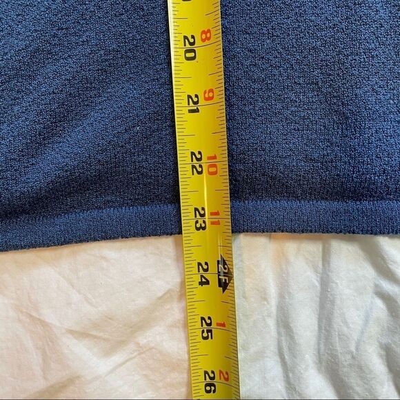 Jaclyn Smith blue sweater with v-neck ruffle, size large, 3/4 sleeves - Picture 8 of 10